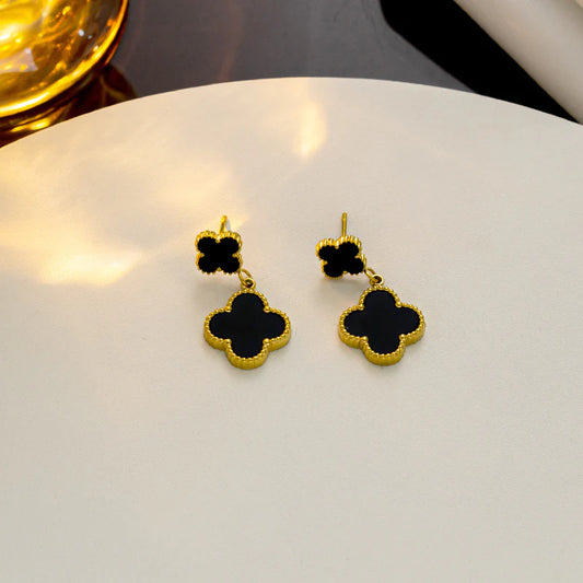 Clover drop down earrings