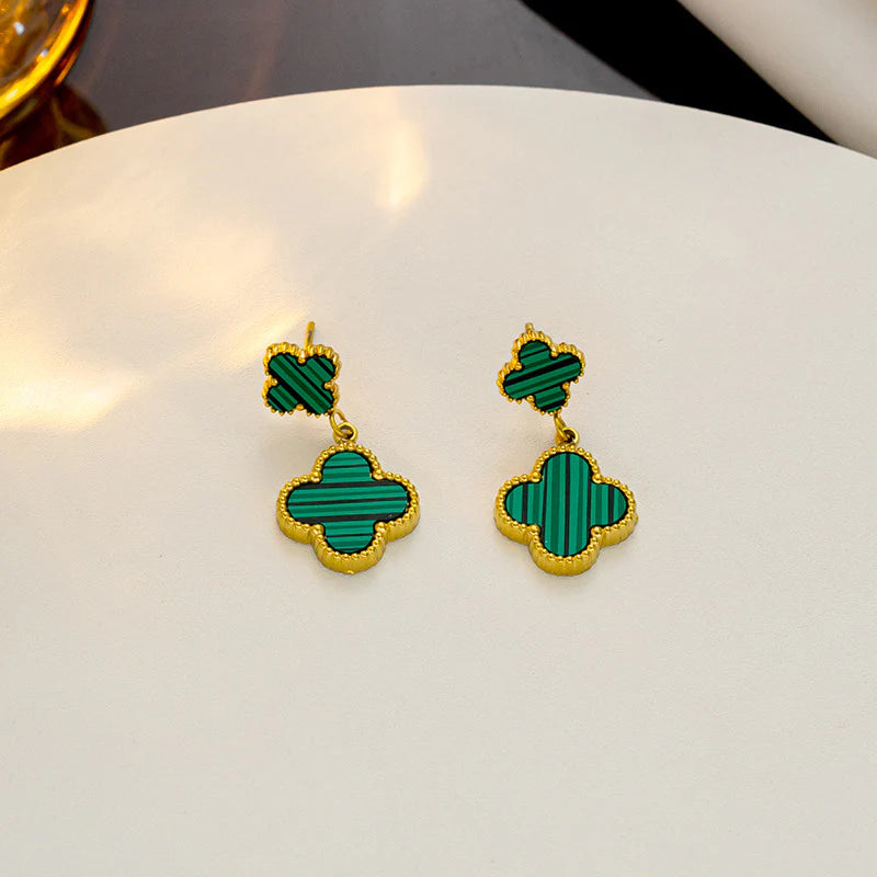 Clover drop down earrings