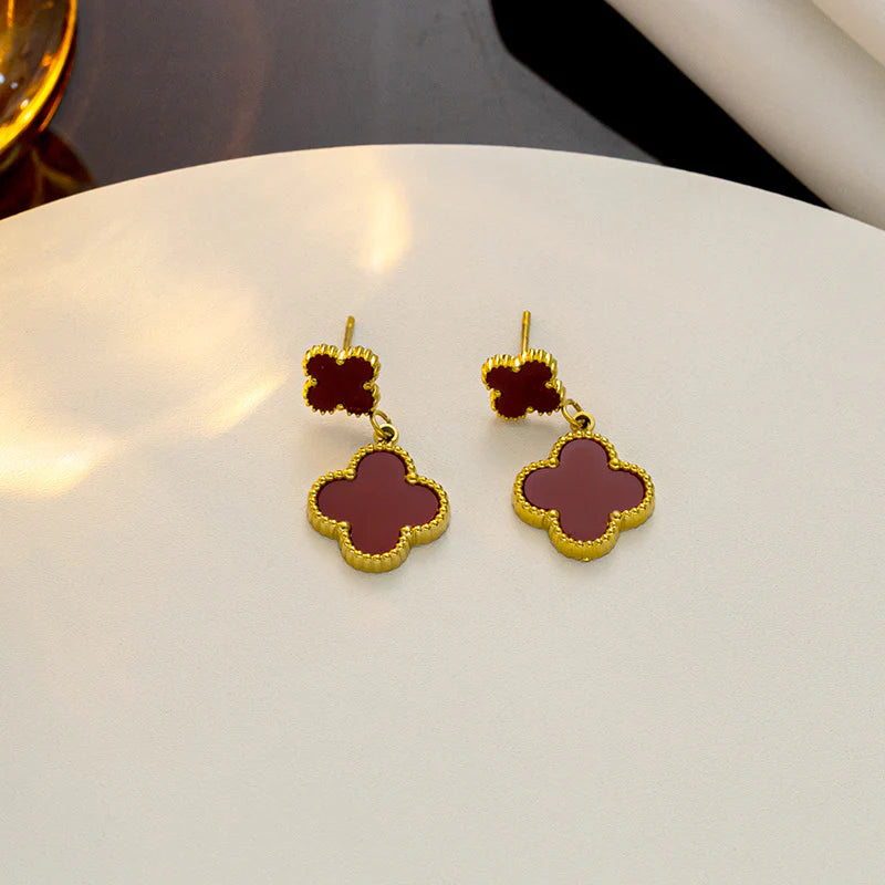 Clover drop down earrings