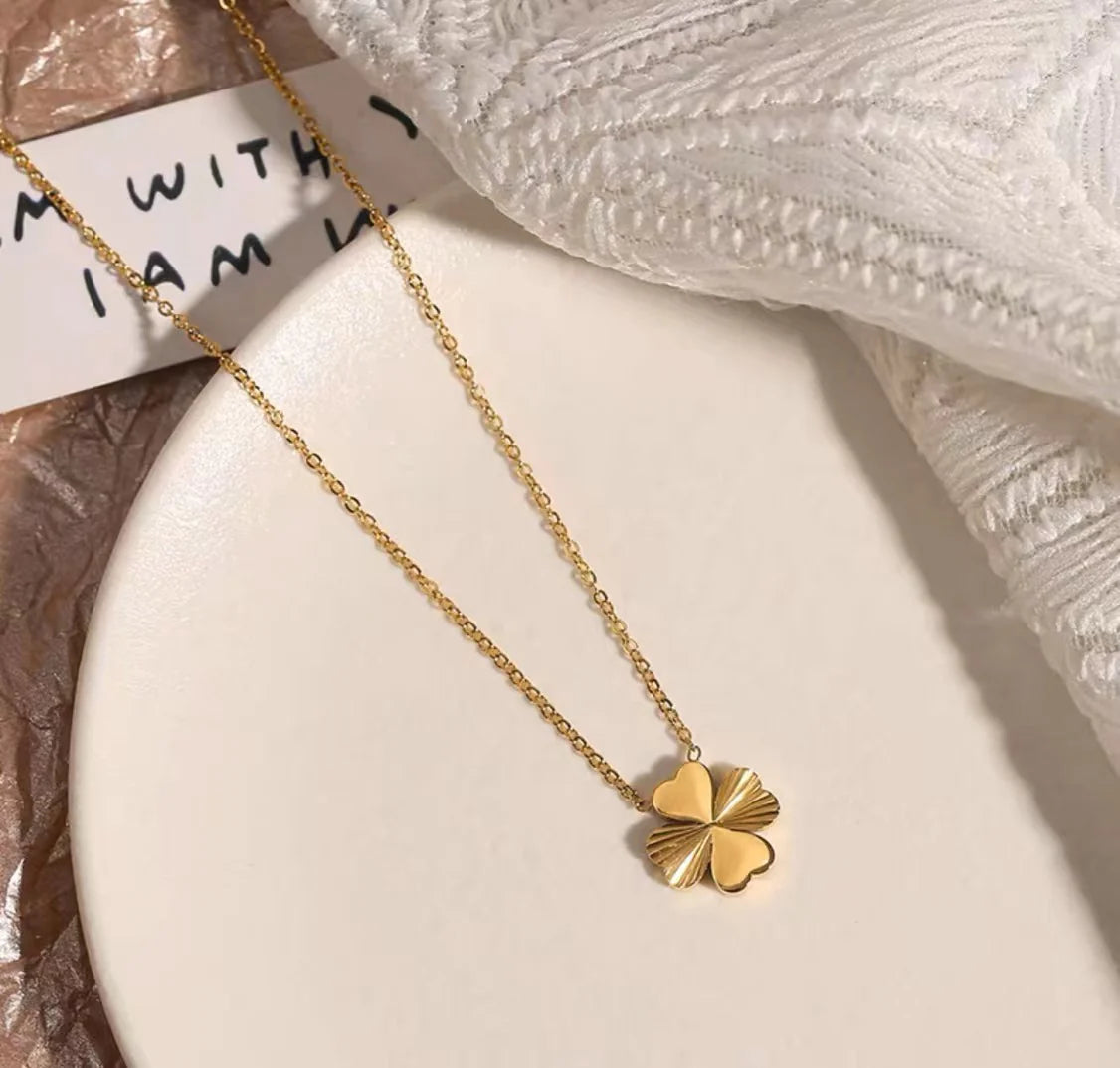 4 Leaf clover necklace